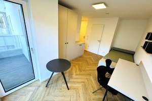 Modernes möblierte Apartment direkt in Adlershof mit Balkon und Abstellkammer!!! – Glienicker Weg 136, 12489 Adlershof, Berlin – Vorschaubild 2