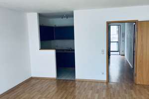 Gemütliche 1,5-Zimmer-Wohnung in Magdeburg mit Balkon und Parkplatzoption – Lessingstraße 61a, 39108 Stadtfeld Ost, Magdeburg – Vorschaubild 2