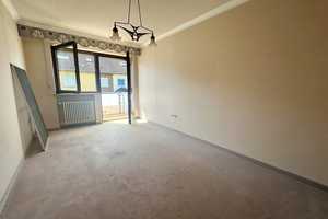 Viel Platz für eine Familie! REH mit Wintergarten und Garage in sehr schöner und ruhiger Lage! – Augsburg – Vorschaubild 12