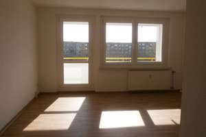 Ihre neue 3-Zimmer-Wohnung wartet auf Sie! – Prohliser Allee 23, 1239 Prohlis-Süd, Dresden – Vorschaubild 3