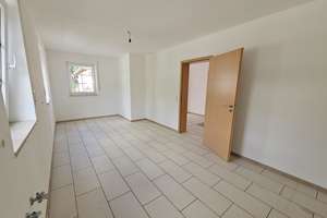 Großzügiges Toskana-Reiheneckhaus mit 5 Zimmer, 1 Appartement und 2 Terrassen in Schierling – Die vollständige Adresse der Immobilie erhältst du vom Anbieter., 84069 Schierling – Vorschaubild 11