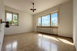 Großzügiges Zuhause. 8 Zimmer. 223 m².
Garten, Garage und 2 Stellplätze. Viel
Platz für Ihre Ideen – Die vollständige Adresse der Immobilie erhältst du vom Anbieter., 78244 Gottmadingen – Vorschaubild 14