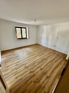 3-Zimmer-Wohnung mit Balkon in Velden