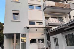 Gut geschnittene 3 Zimmer-Wohnung mit Balkon und EBK in F- Ginnheim