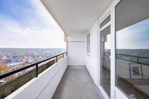 Frisch sanierte, barrierefreie 3-ZKB mit 2 Balkonen, bester Aussicht & Tiefgarage - Provisionsfrei – Wilhelm-Hauff-Straße 34, 86161 Wolfram-und Herrenbachviertel, Augsburg – Vorschaubild 5