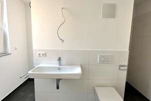 Exklusiv ausgest., neuwertige 2,5-Zimmerwohnung m. EBK und zwei Balkonen in bevorzugter Lage – Die vollständige Adresse der Immobilie erhältst du vom Anbieter., 70794 Filderstadt – Vorschaubild 6