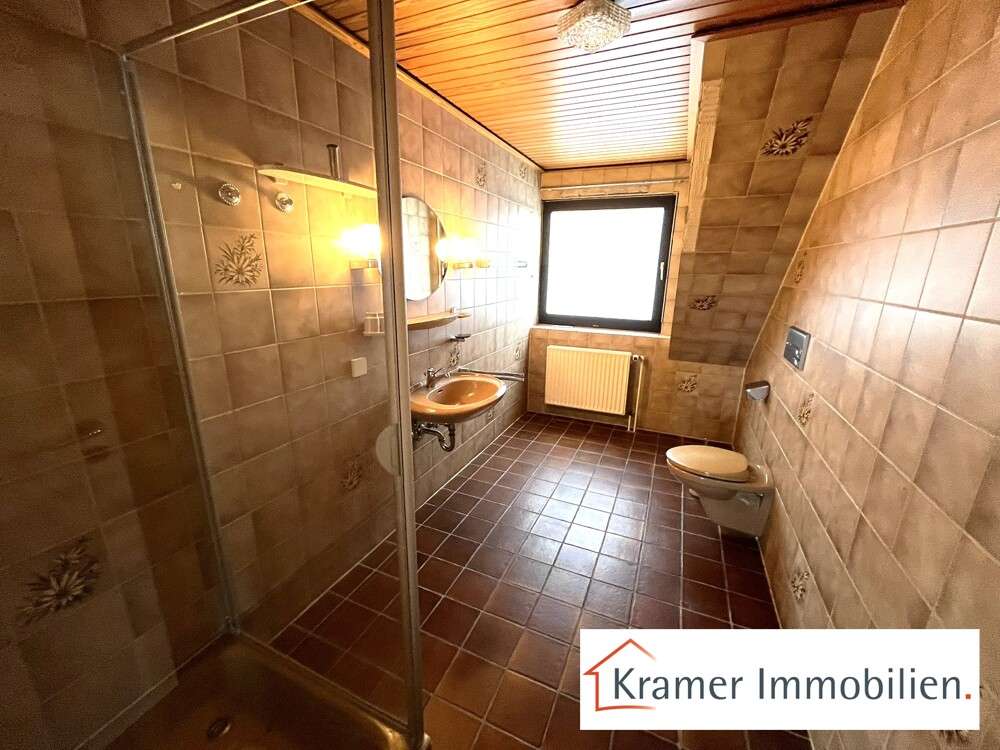 Immobilie in Varel - ### EINE GUTE HAUSBEUTE - in Hafennähe ! ### - Bild 7