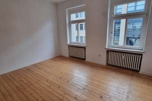 Helle 4 Zimmer Wohnung in einem  schönen Stadthaus – Die vollständige Adresse der Immobilie erhältst du vom Anbieter., 47799 Cracau, Krefeld – Vorschaubild 2