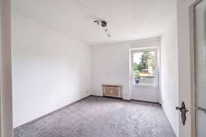 4 Zimmer mit großem Südbalkon und Blick ins Grüne, Bogenhausen – Die vollständige Adresse der Immobilie erhältst du vom Anbieter., 81927 Englschalking, München – Vorschaubild 9