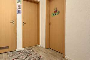 Zentrale 3-Zimmer-Wohnung in Stuttgart-Untertürkheim – Die vollständige Adresse der Immobilie erhältst du vom Anbieter., 70327 Untertürkheim (Ortsteil), Stuttgart – Vorschaubild 4