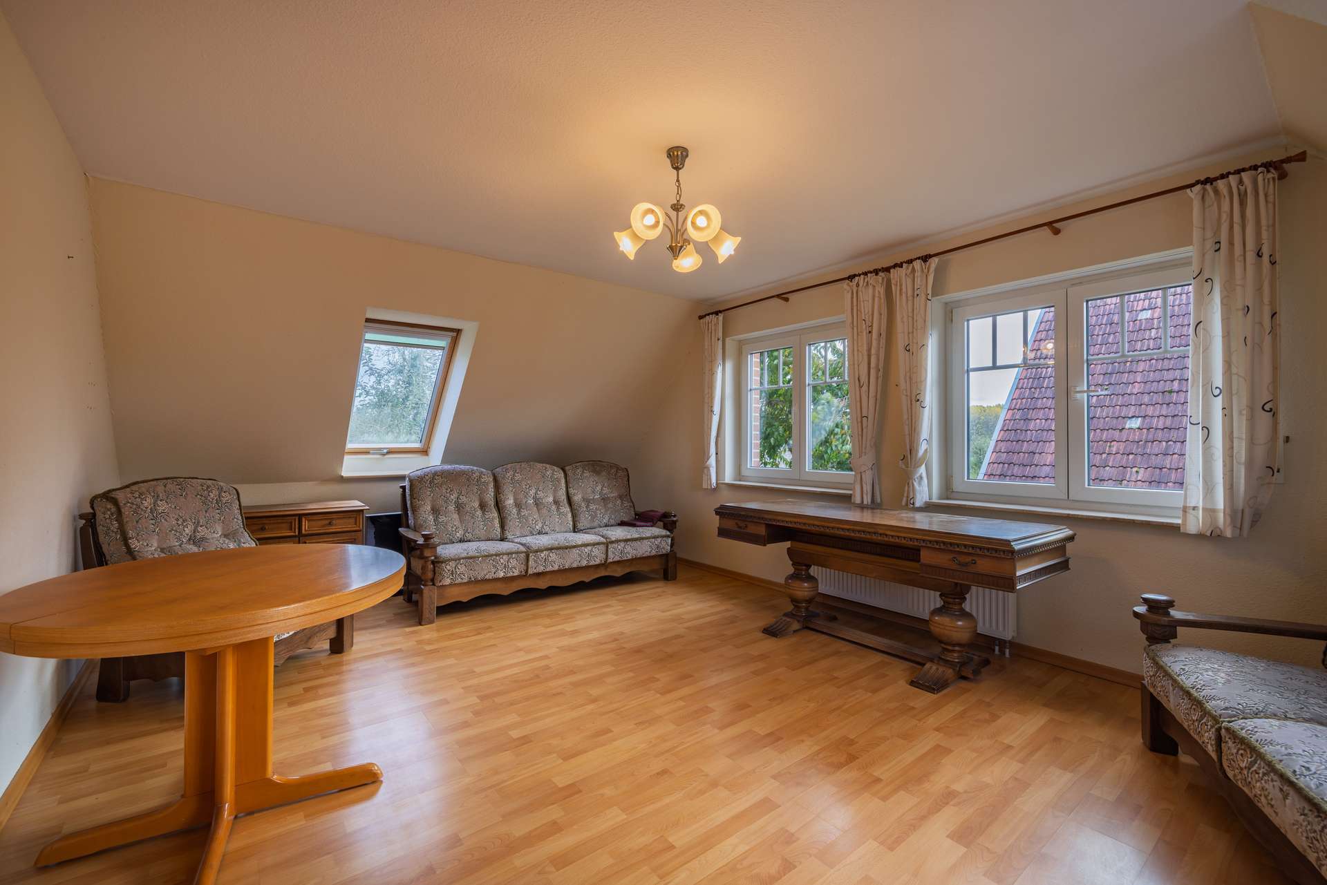 Immobilie in Dassow - Großzügiges Einfamilienhaus im Friesenstil mit 5,5 Zimmern, PV-Anlage in Pötenitz, nahe dem Priwall - Bild 3