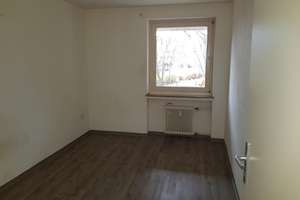 Bonn Alt-Tannenbusch. vermietete 4 ZKB mit Balkon - provisionsfrei! – Hohe Straße 38 a, 53119 Tannenbusch, Bonn – Vorschaubild 13