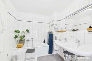Ein Logenplatz im Grünen – großzügiges Eckhaus mit unverbaubarer Fernsicht – Die vollständige Adresse der Immobilie erhältst du vom Anbieter., 93055 Brandlberg-Keilberg, Regensburg – Vorschaubild 25