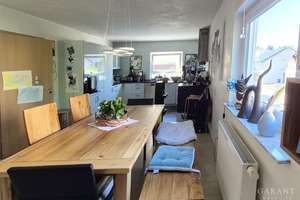 Perfekt angebunden im Grünen: Kurze Wege zum Alltag + viel Wohnfläche für Familie & Homeoffice! – Die vollständige Adresse der Immobilie erhältst du vom Anbieter., 74360 Ilsfeld – Vorschaubild 4