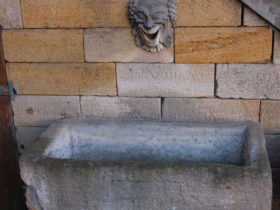 "Der Löwenbrunnen"