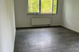 Renovierte 2-Zimmer Wohnung mit Balkon und Stellplatz – Salinenstraße 62, 97688 Bad Kissingen – Vorschaubild 3
