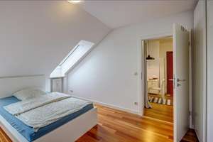 Möbliert: Gut geschnittene Dachterrassenwohnung – Die vollständige Adresse der Immobilie erhältst du vom Anbieter., 80805 Alte Heide-Hirschau, München – Vorschaubild 4