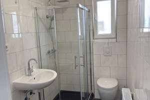 Frisch saniert: Ruhige 2-Zimmer-Wohnung mit guter Anbindung – Die vollständige Adresse der Immobilie erhältst du vom Anbieter., 42657 Burg/Höhscheid, Solingen – Vorschaubild 2