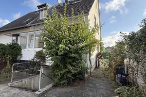 Kleine und teilsanierte Doppelhaushälfte in TOP Lage von Niederkassel Rheidt – 53859 Niederkassel – Vorschaubild 3
