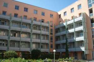 Property thumbnail 3