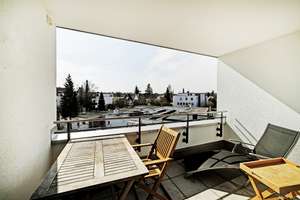 Stilvolle Maisonettewohnung mit besonderem Wohnambiente und sonnigem Balkon – Die vollständige Adresse der Immobilie erhältst du vom Anbieter., 81671 Berg am Laim Ost, München – Vorschaubild 6