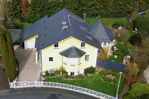 300 m² Wohlfühlfläche! Imposantes Einfamilienhaus in Hohenahr – Die vollständige Adresse der Immobilie erhältst du vom Anbieter., 35644 Hohenahr – Vorschaubild 33