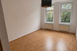 Schöner Wohnen : Helle 3-Zimmer-Wohnung mit IKEA-Einbauküche und Balkon in der Johannesvorstadt – Josef Ries Straße 72, 99086 Johannesvorstadt, Erfurt – Vorschaubild 4