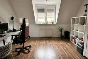 Attraktive 5-Zimmer-Wohnung in Hockenheim mit Einbauküche und Balkon – Die vollständige Adresse der Immobilie erhältst du vom Anbieter., 68766 Hockenheim – Vorschaubild 5