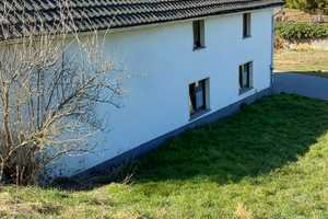 Einfamilienhaus mit Garage und Nebengebäuden (viele Ausbaumöglichkeiten) in Ruhiger Lage mit Bauland – Euskirchen (Kreis) – Vorschaubild 5