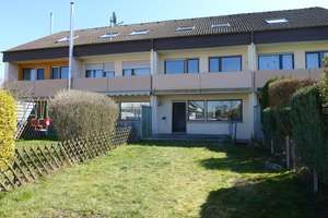 Bezugsfreies Reihenhaus mit viel Platz in Süßen – Frühlingsstraße 44, 73079 Süßen – Vorschaubild 1