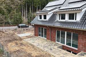 ***STILVOLLES ENDREIHENHAUS IM ATTRAKTIVEN NEUBAU ZU VERMIETEN*** – Tostedter Weg 7, 21244 Buchholz in der Nordheide – Vorschaubild 5
