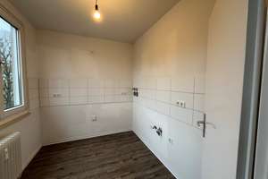 Gut geschnittene 3-Zimmer-Wohnung mit Balkon sucht Mieter – Breslauer Straße 44, 34123 Waldau, Kassel – Vorschaubild 7