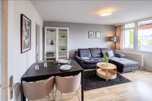 Möbliert: Schwabing-Freimann: Moderne 2,5-Zimmer Wohnung – Die vollständige Adresse der Immobilie erhältst du vom Anbieter., 80939 Am Hart, München – Vorschaubild 2