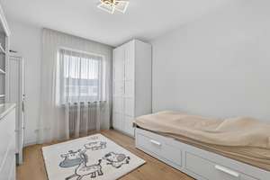 Einziehen und wohlfühlen: Stilvoll sanierte 4-Zimmer-Wohnung mit Loggia – Die vollständige Adresse der Immobilie erhältst du vom Anbieter., 76187 Knielingen, Karlsruhe – Vorschaubild 4