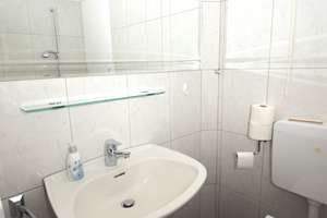 Property thumbnail 24