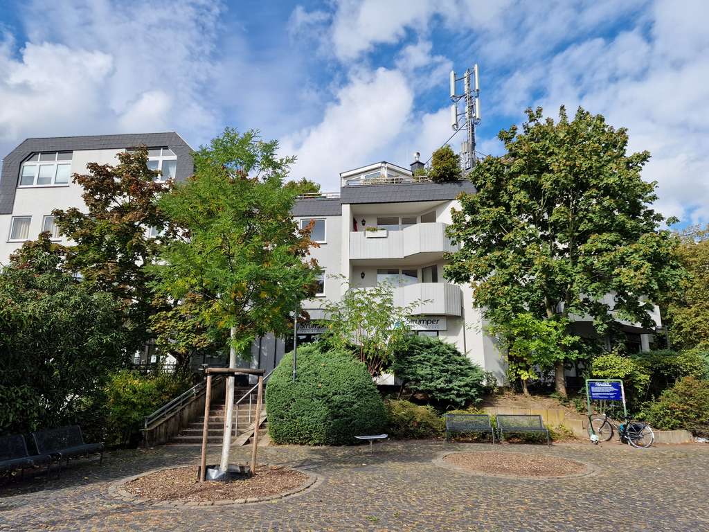 Immobilie in Meerbusch - Schöne, lichte Wohnung mit einem weiten Blick über Strümp... - Bild 0