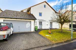Großzügiges Einfamilienhaus mit Gewerbeeinheit, Sauna und Doppelgarage in ruhiger Lage
 – Die vollständige Adresse der Immobilie erhältst du vom Anbieter., 85098 Großmehring – Vorschaubild 8