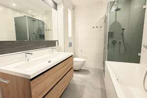 Moderne 4-Zimmer-Wohnung in attraktiver Lage von Erlangen – Die vollständige Adresse der Immobilie erhältst du vom Anbieter., 91052 Tal, Erlangen – Vorschaubild 5