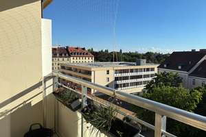 Helle 1-Zimmer-Wohnung mit Balkon, Aufzug und Stellplatz in München-Haidhausen – ab 15.06. – Balanstraße 34, 81669 Haidhausen Süd, München – Vorschaubild 3