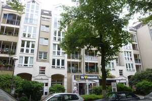 Dachgeschosswohnung mit Balkon in Düsseldorf