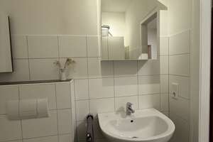 Helle 2-Zimmer-Wohnung im 2. OG in Aachen Innenstadt – Annastraße 15, 52062 Markt, Aachen – Vorschaubild 6