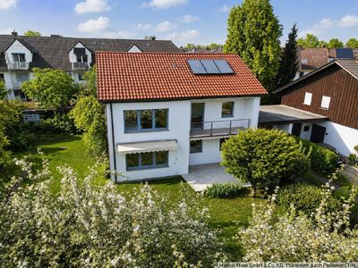 Großes Grundstück mit Baumbestand - sofort beziehbar