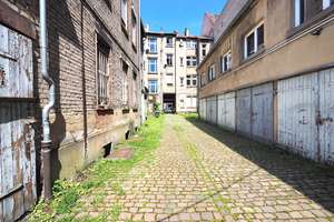Garage in direkter Innenstadtlage Saarbrückens zu vermieten! – Die vollständige Adresse der Immobilie erhältst du vom Anbieter., 66111 St. Johann, Saarbrücken – Vorschaubild 1