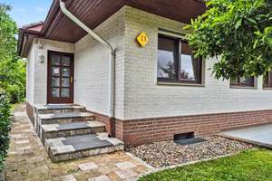 Großzügiges 9-Zimmer-Einfamilienhaus mit Kamin, Wintergarten und Tiefgarage – Moosterhoop 21, 22117 Billstedt, Hamburg – Vorschaubild 6