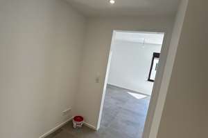 Ruhige und sonnige 2-Zimmer-Wohnung in kleiner Wohneinheit in Waldkirch-Buchholz komplett saniert – 79183 Waldkirch – Vorschaubild 2