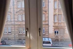 Teilmöbilierte 1-Zimmerwohnung im 1.OG mit hohen Decken – Lortzingstraße 4, 68169 Mannheim – Vorschaubild 3