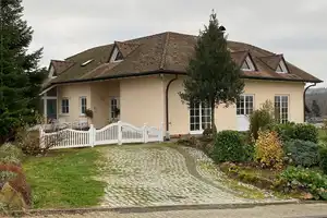 Großzügige Villa mit gehobener Innenausstattung zu verkaufen  – Buchenstrasse 1, 74924 Rhein-Neckar-Kreis – Vorschaubild 1