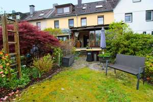 Charmantes Reihenmittelhaus mit großem Potenzial und Garten – Die vollständige Adresse der Immobilie erhältst du vom Anbieter., 45139 Ostviertel, Essen – Vorschaubild 1