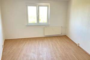 ZWEI ZIMMER - mit Balkon! – 39130 Neu Olvenstedt, Magdeburg – Vorschaubild 3