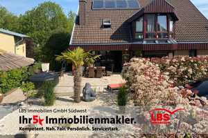 Exklusives 2- bis 3-Familienhaus mit lichtdurchfluteten Räumen, Erker und Panoramablick – Wuppertal – Vorschaubild 1